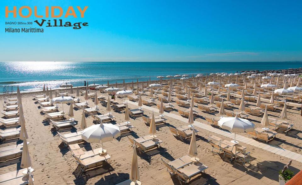 Hotel B&B Des Bains Milano Marittima Exterior foto