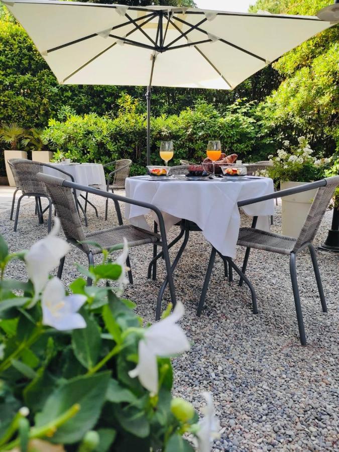 Hotel B&B Des Bains Milano Marittima Exterior foto